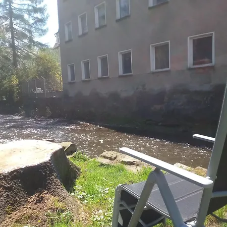 Lägenhet Zum Sebnitzer Hirsch Sebnitz